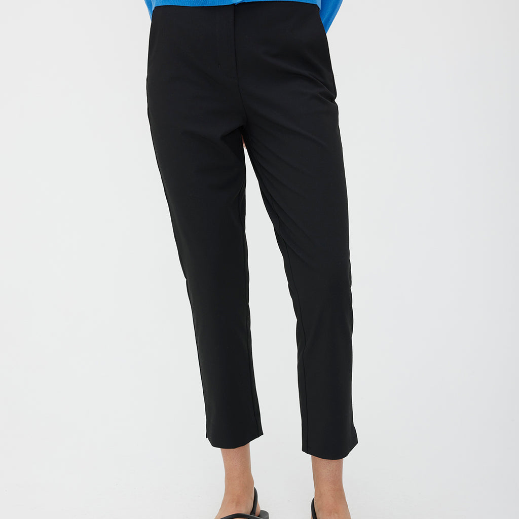 The Cropped Pant - Women's Black Cropped Work Pant with Stretch – Miss  Métier