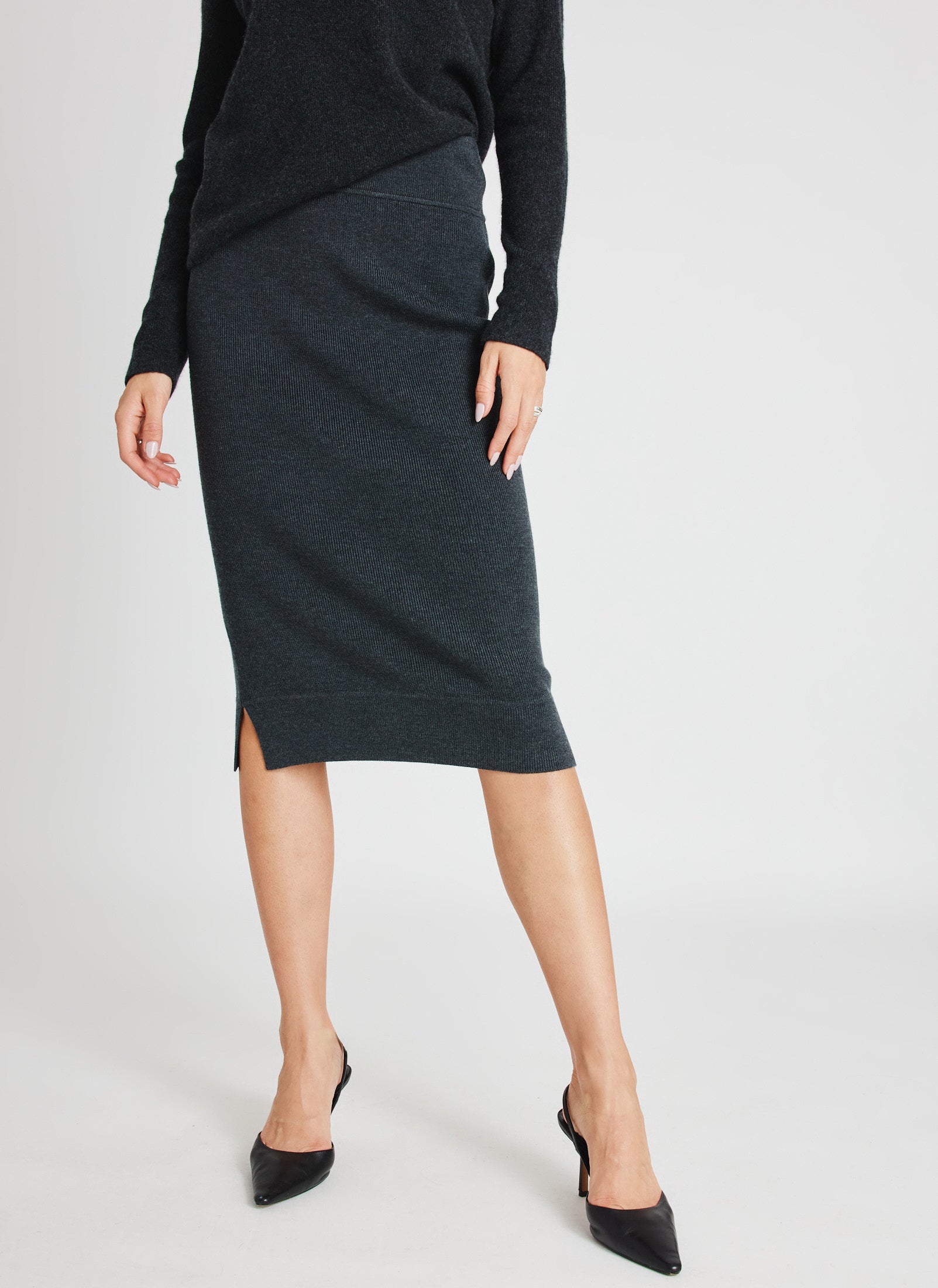 Knit skirt outlet and sweater