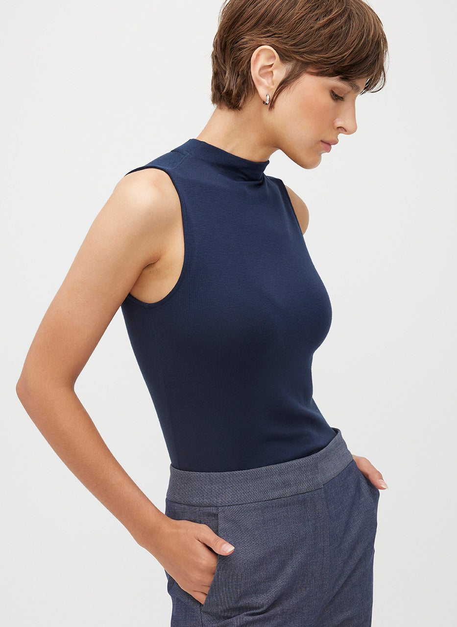 Evolve Sleeveless Turtleneck ?? | S || Dark Navy