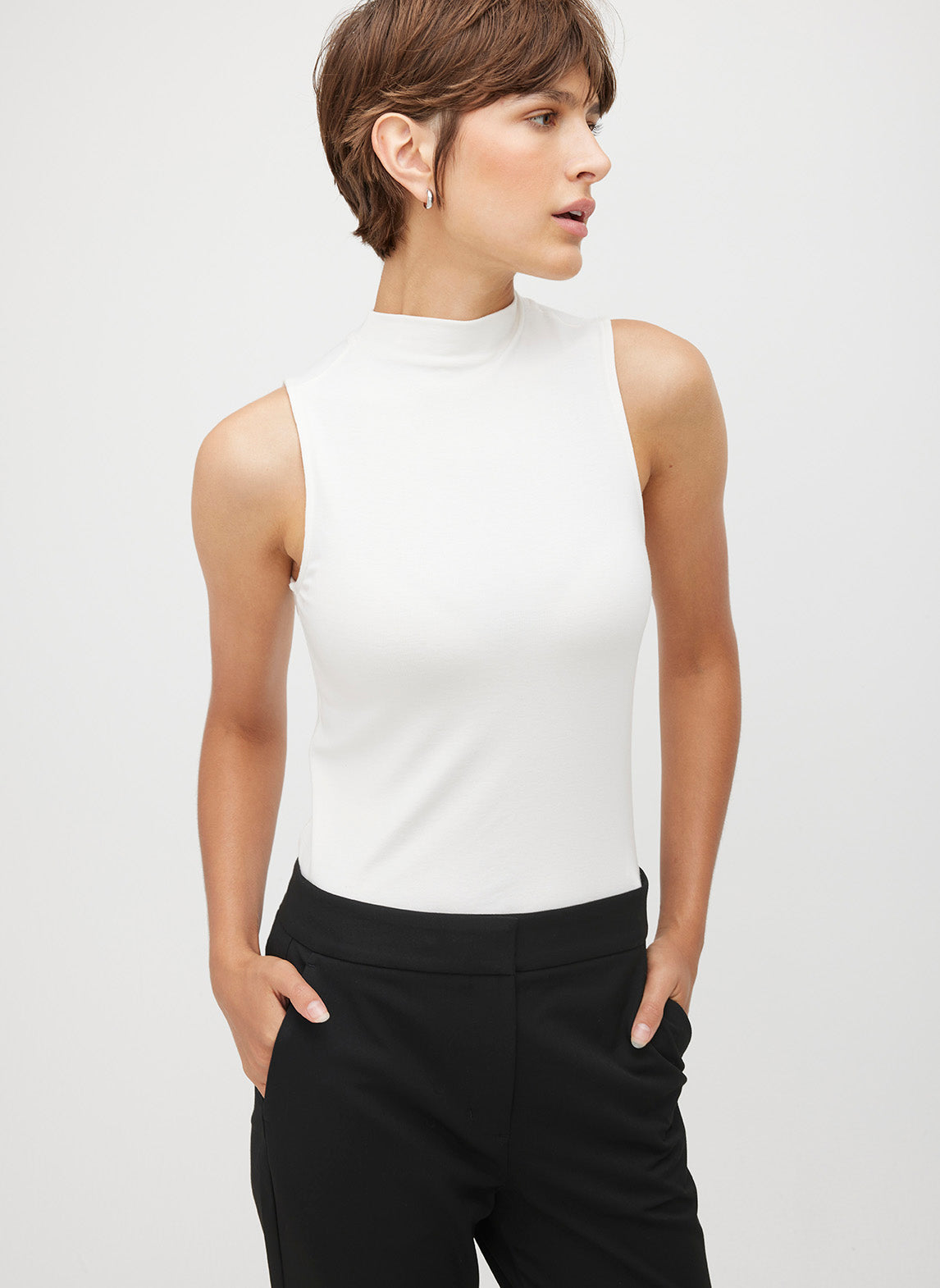 Evolve Sleeveless Turtleneck