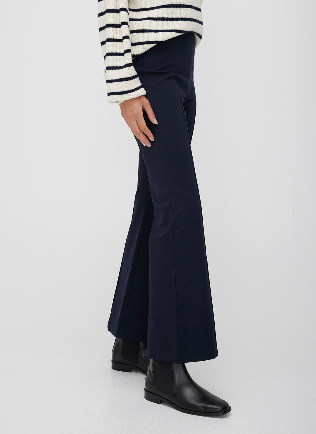 Serenity Flared Pull On Pants