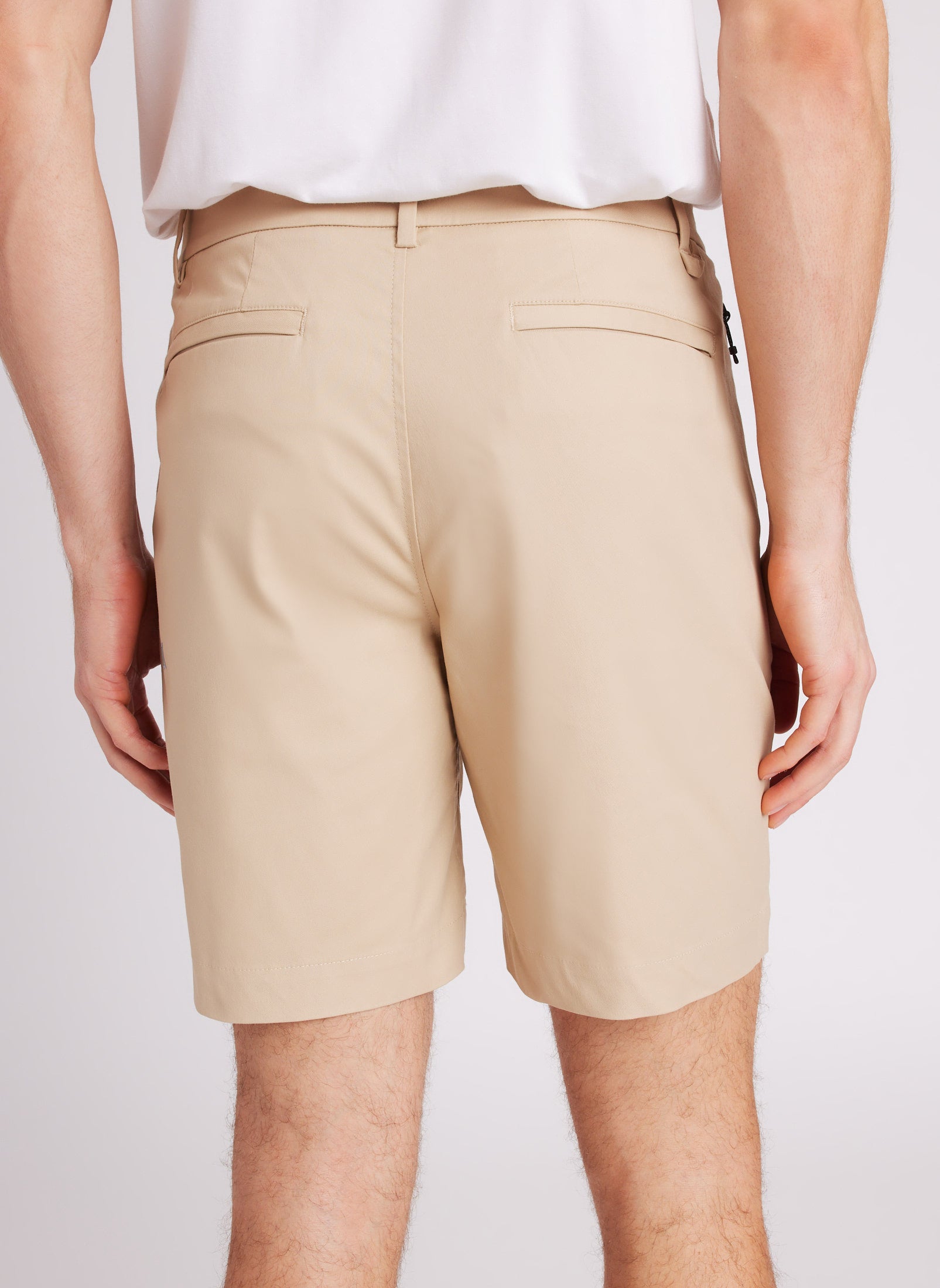 Navigator Essential Shorts 8 inch