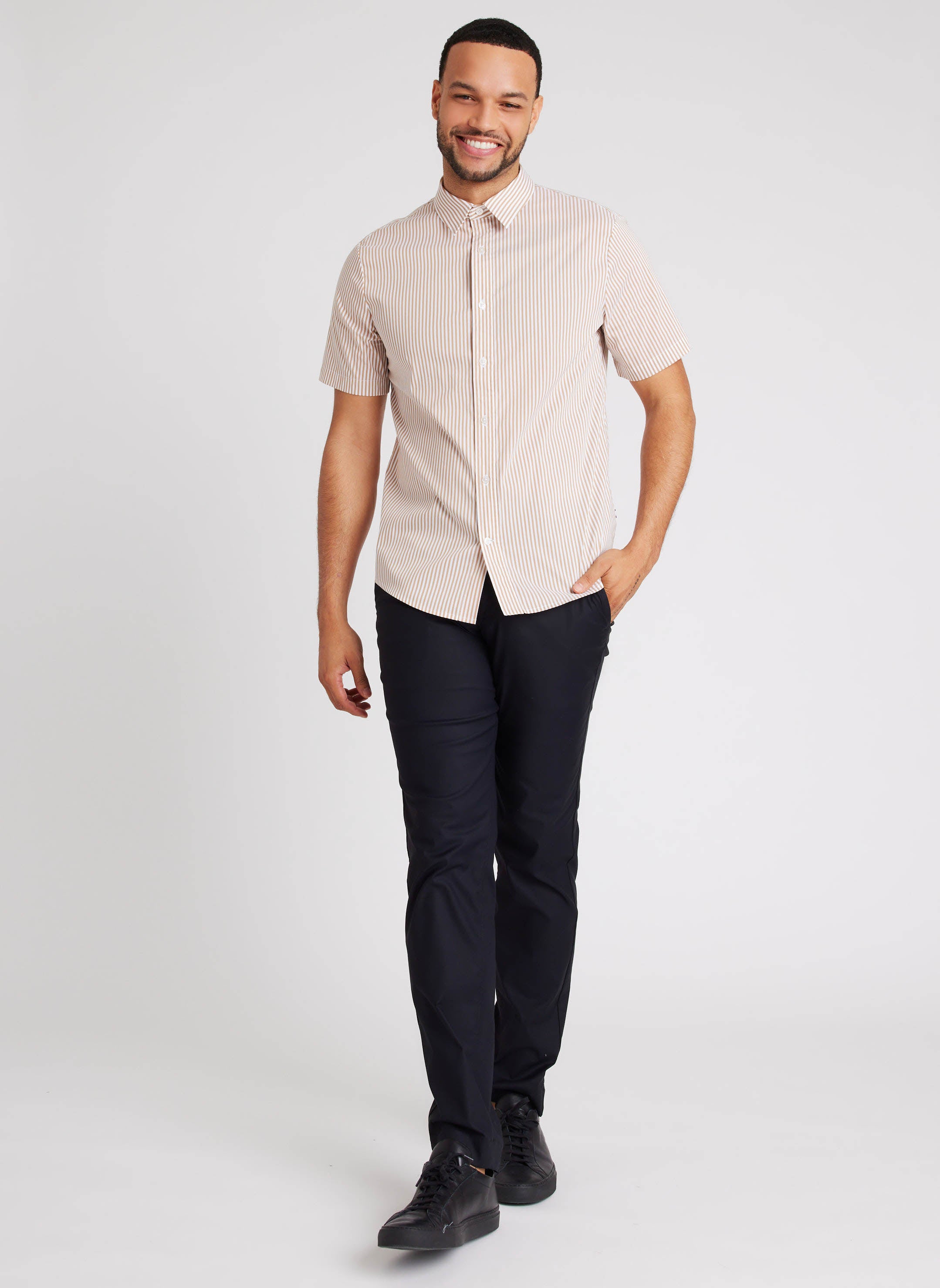 Poplin short sleeve on sale shirt